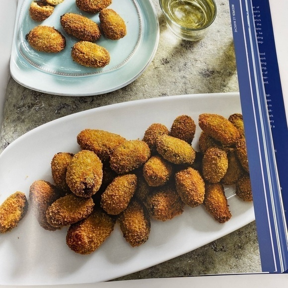 Tasting Italy Hardcover Cookbook - Picture 6 of 6